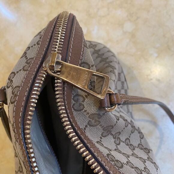 GUCCI large logo bag  - Picture 5 of 9